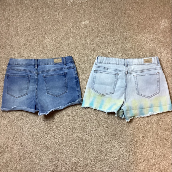 Girls shorts - Picture 2 of 4